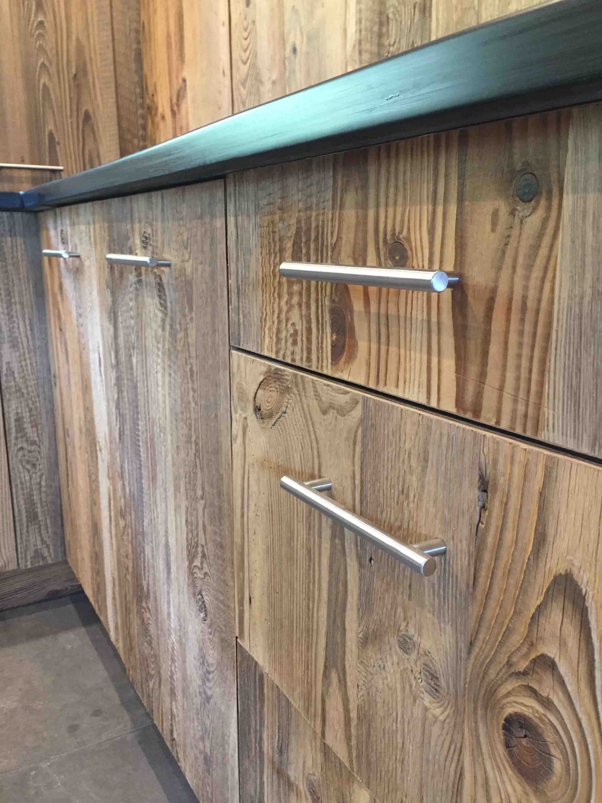 Cuisine Vieux Bois - Les Gets