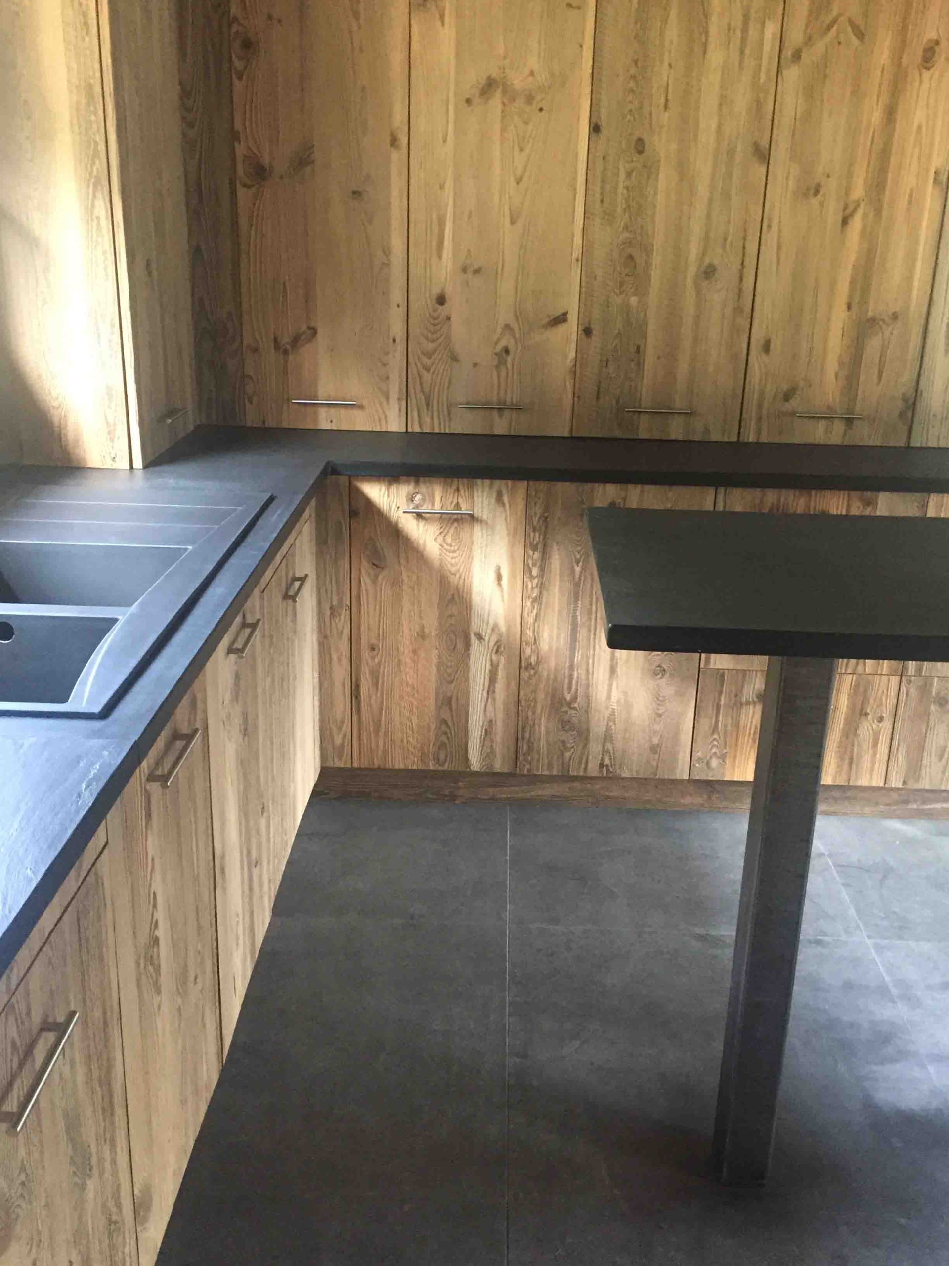 Cuisine Vieux Bois - Les Gets