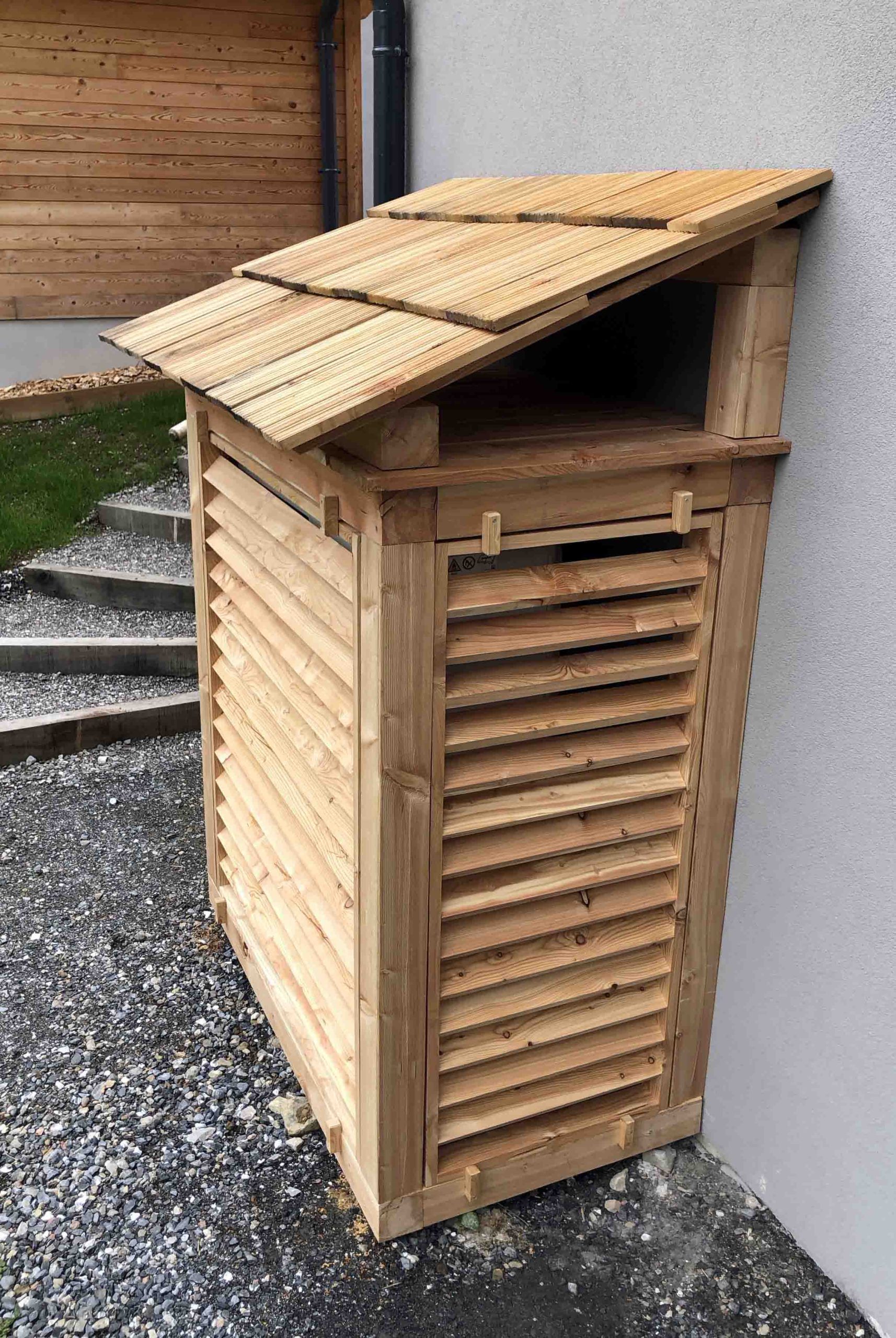 Habillage Pompe à Chaleur Montriond