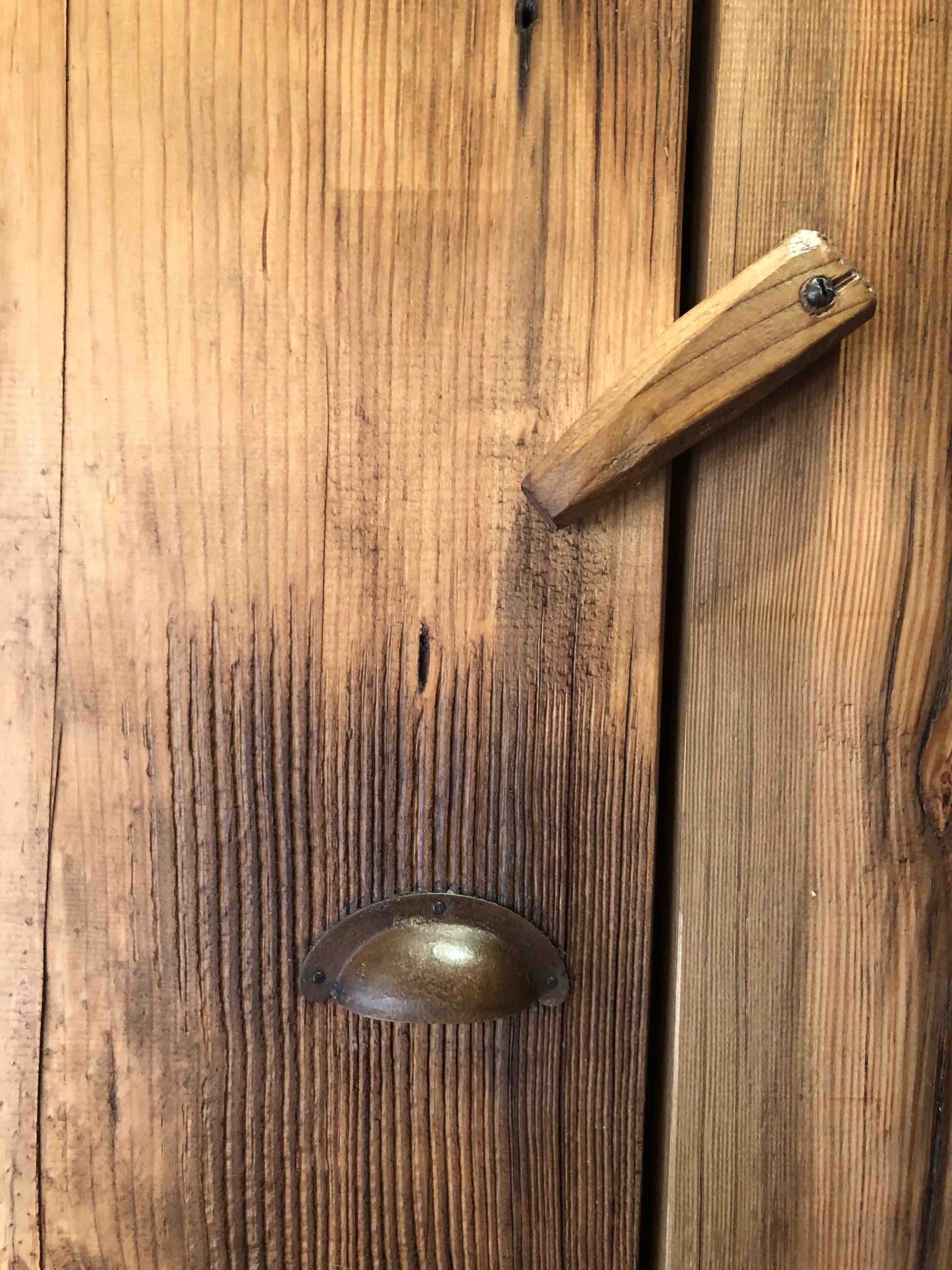 Meuble en vieux bois sur mesure, atelier des Gets