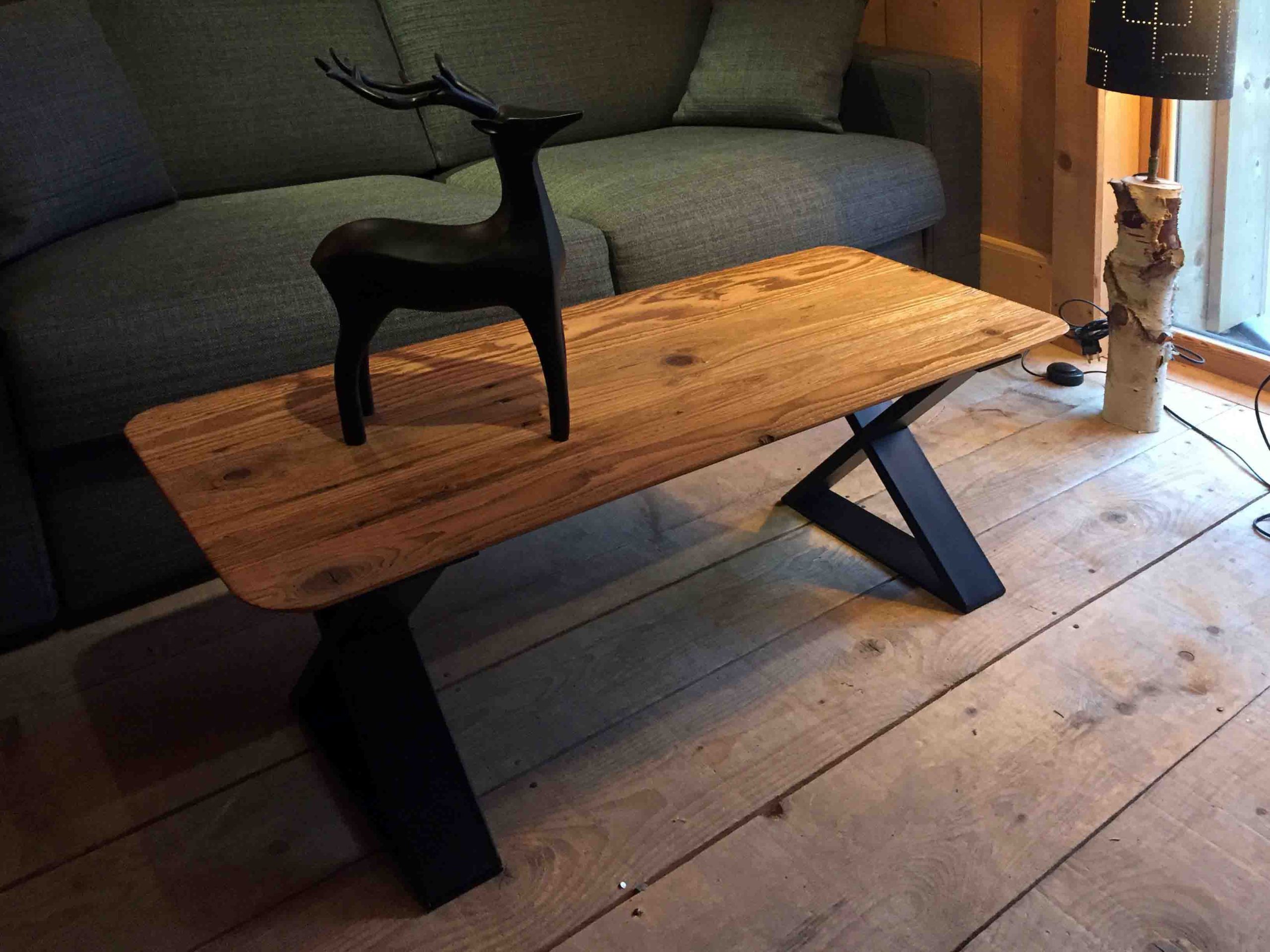 Table basse design montagne sur mesure, atelier des Gets