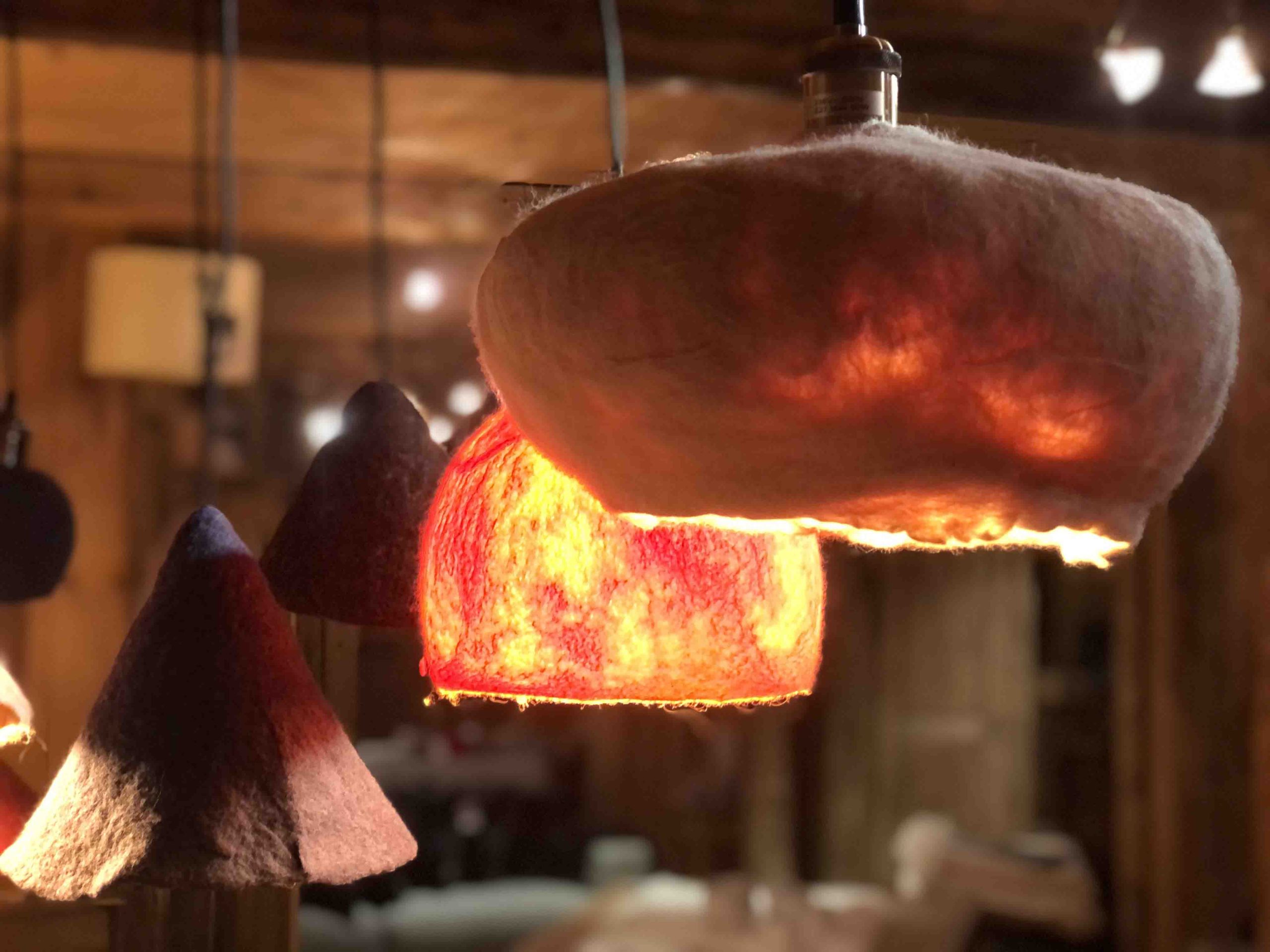 Suspension Laine Feutrée Les Gets